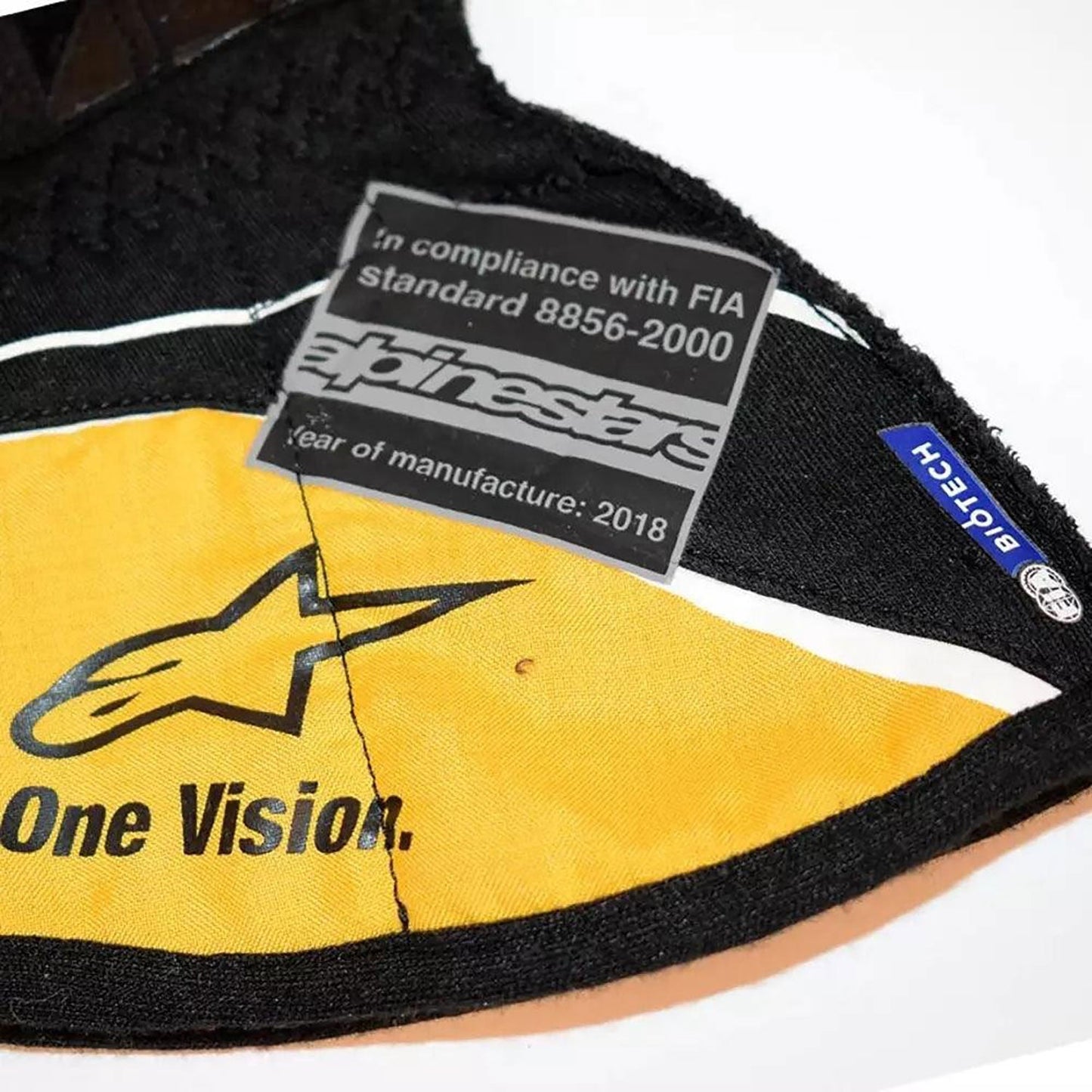 2018 Nico Hülkenberg Racing Gloves Team F1 Renault