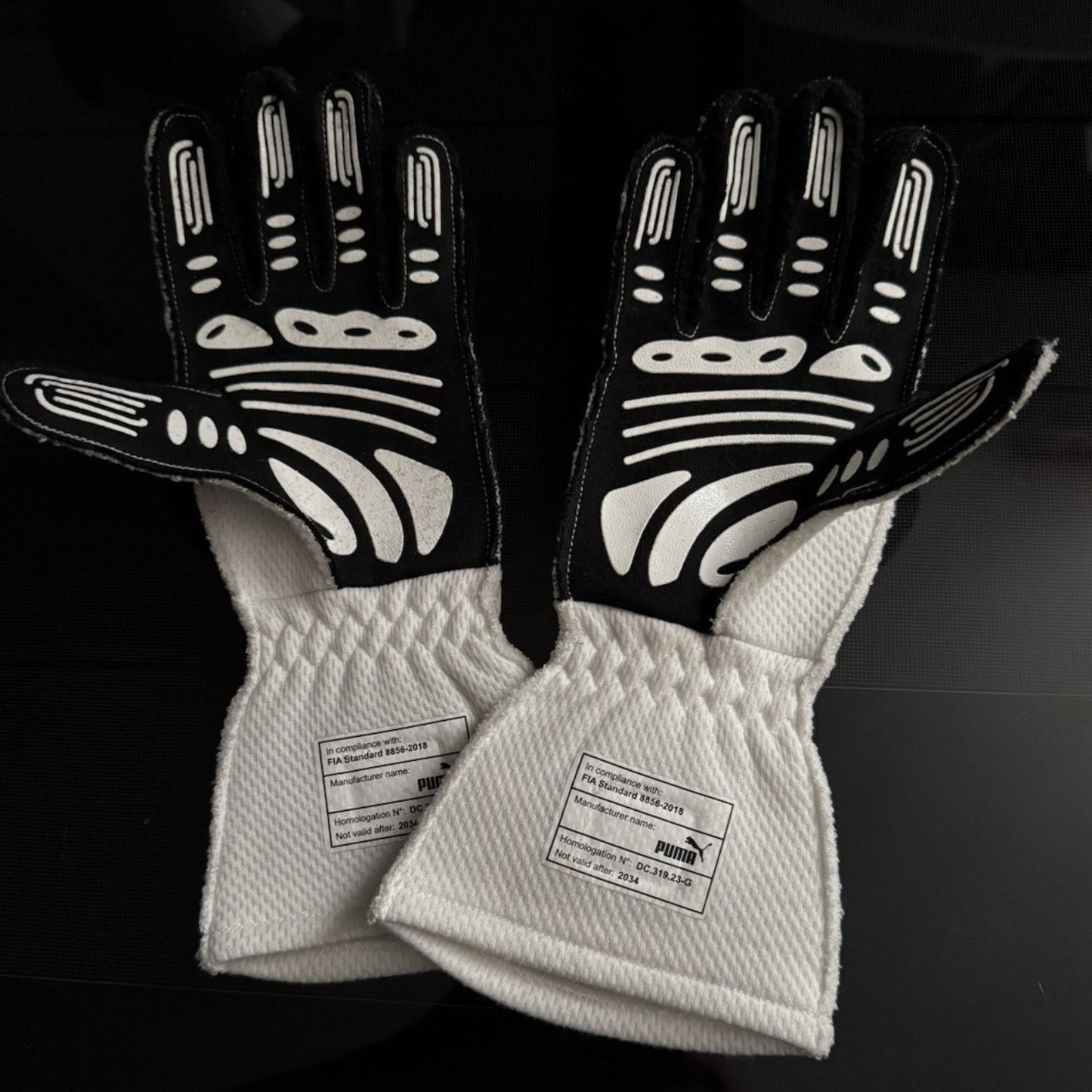 2024 George Russell Qatar GP Racing Gloves Team F1 Mercedes