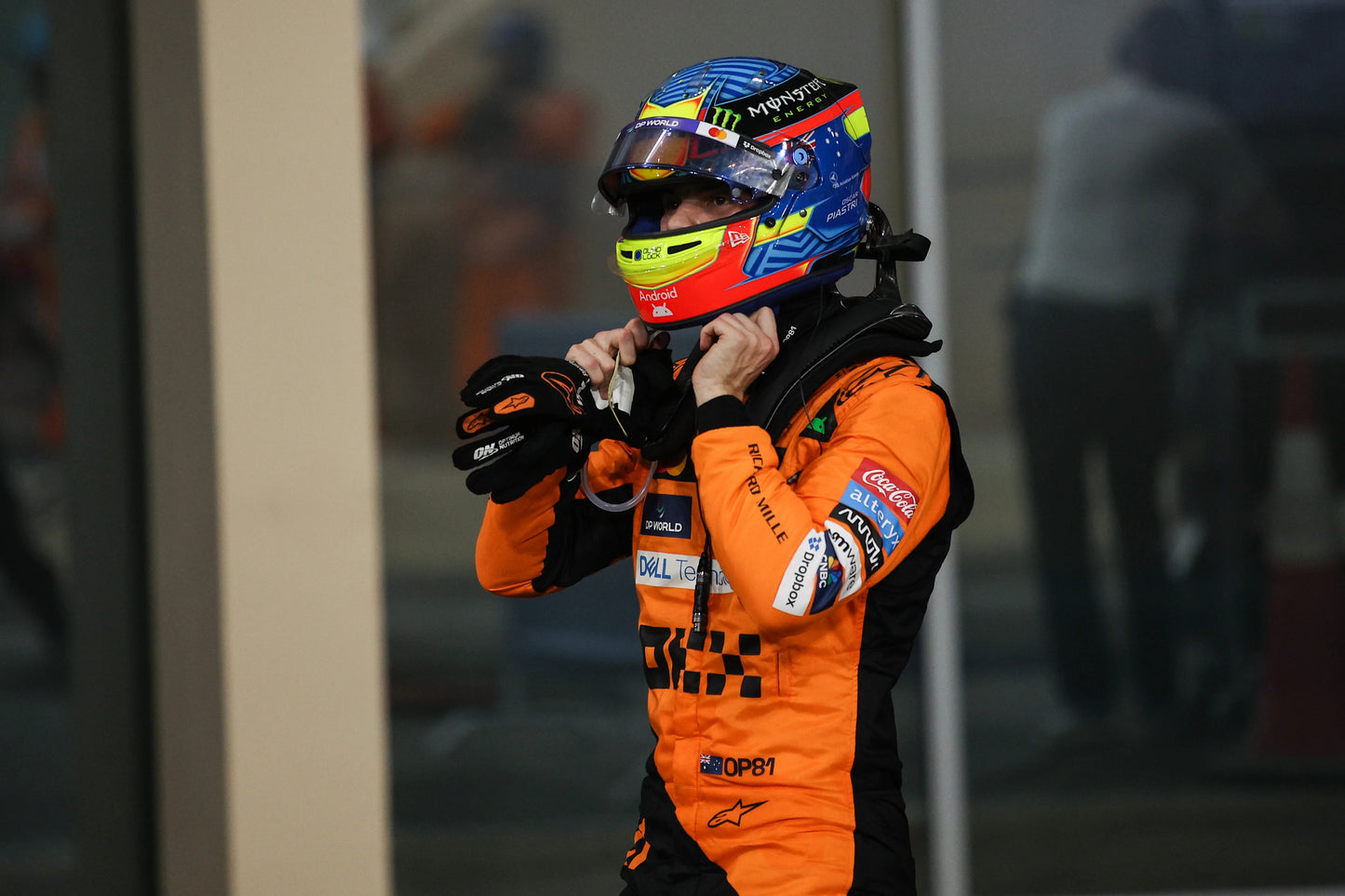 2024 Oscar Piastri Racing Gloves Team F1 McLaren