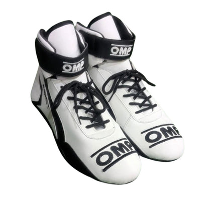 White 2025 Brad Pitt (Damson Idris) The Movie Racing Shoes F1 APXGP racing shoes with black accents and 'OME' branding - Kartx Gear